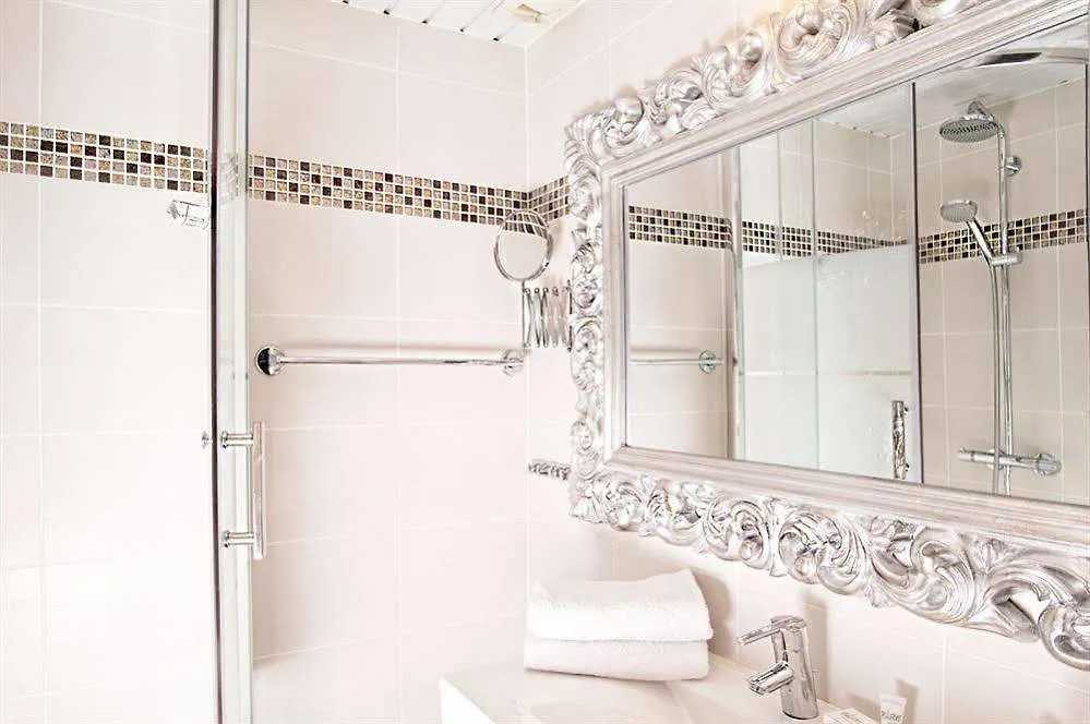 De Venise Hotel Paris